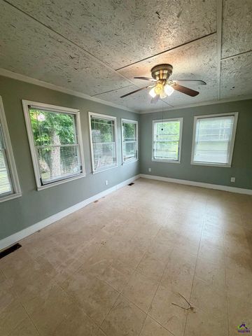 666 Woolfolk Street, Macon, GA 31217