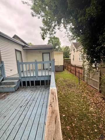 666 Woolfolk Street, Macon, GA 31217