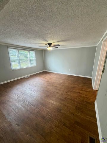 666 Woolfolk Street, Macon, GA 31217