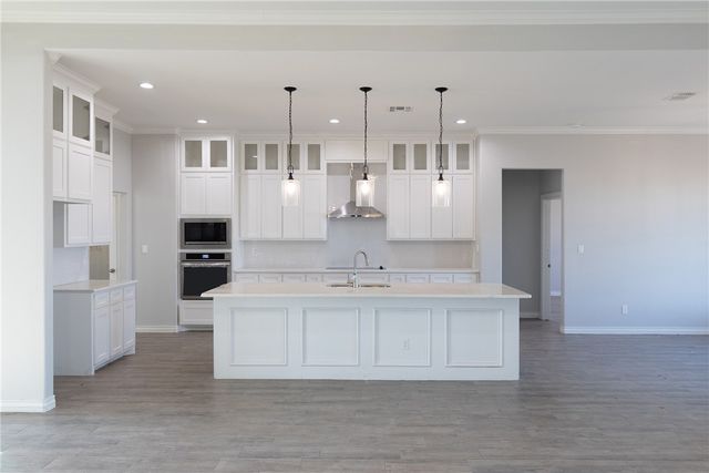 103 Moon Stone, Portland, TX 78374