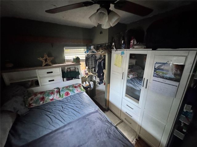 2735 20TH STREET N, St Petersburg, FL 33713