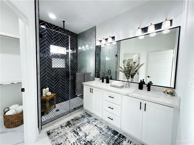 3809 La Paloma Street, San Juan, TX 78589