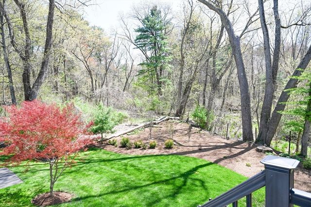 60 Harding St C, Medfield, MA 02052