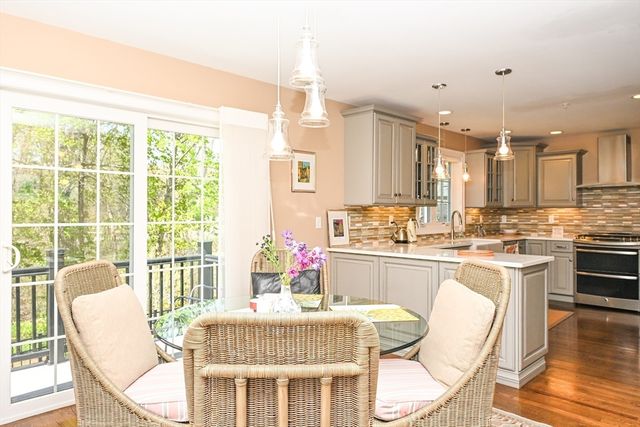 60 Harding St C, Medfield, MA 02052