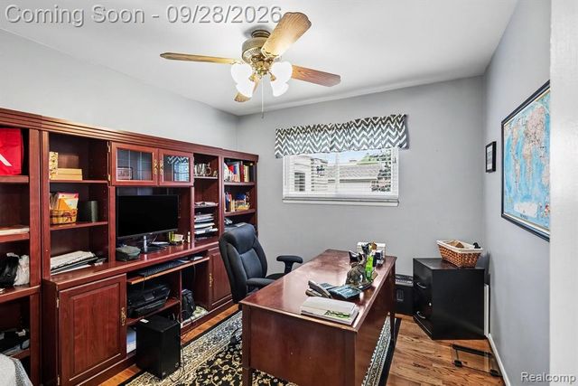 32200 Whitley Circle, Warren, MI 48088