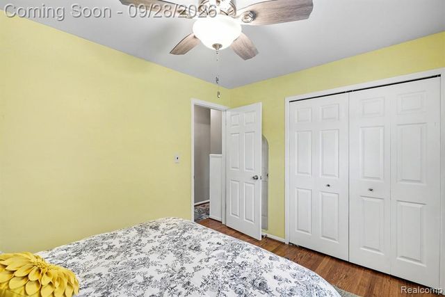 32200 Whitley Circle, Warren, MI 48088
