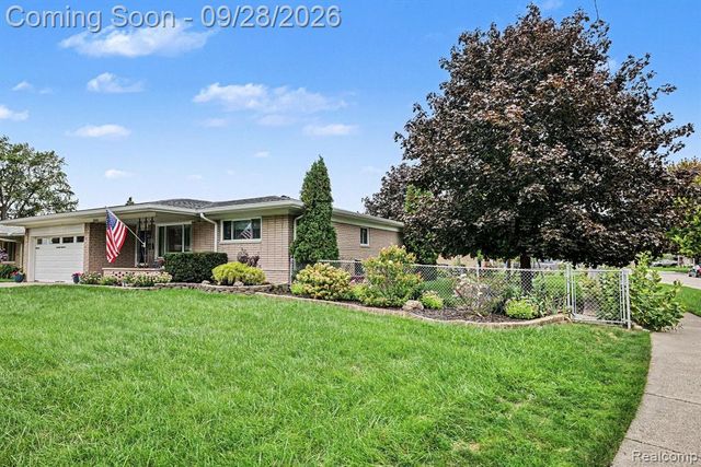 32200 Whitley Circle, Warren, MI 48088