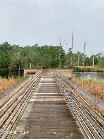 624 Creekway Circle SE, Bolivia, NC 28422