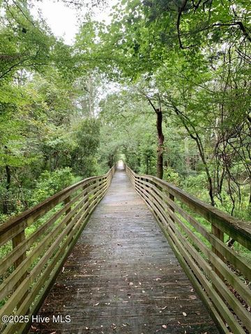 624 Creekway Circle SE, Bolivia, NC 28422