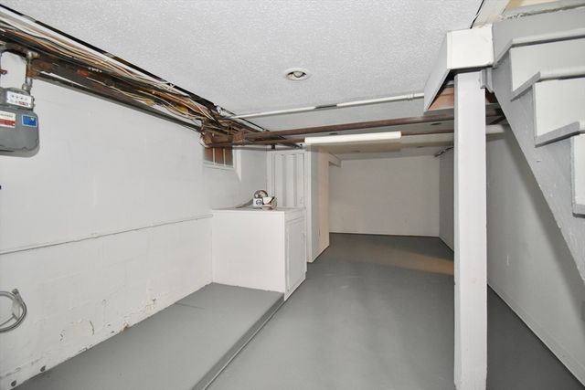 34 Castle Street,, Springfield, MA 01118