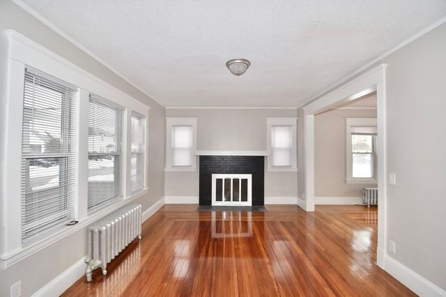 34 Castle Street,, Springfield, MA 01118