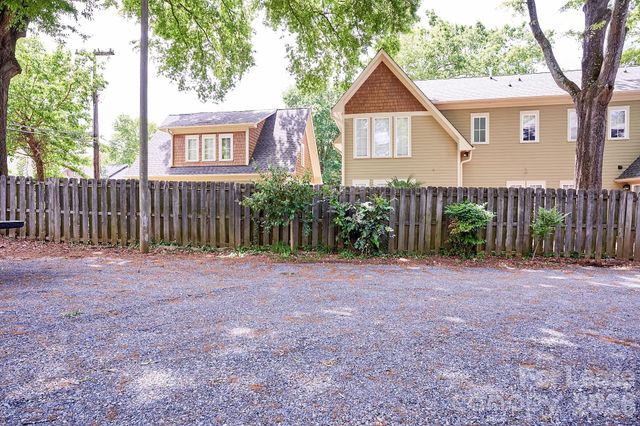 217 Circle Avenue, Charlotte, NC 28207