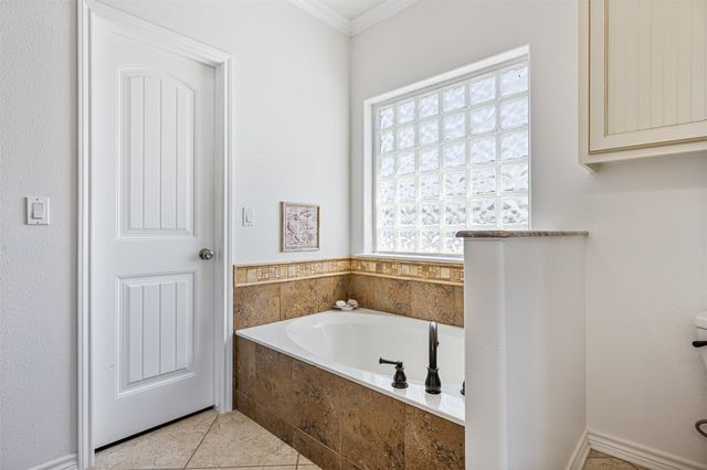 2639 Whitecap, Crystal Beach, TX 77650