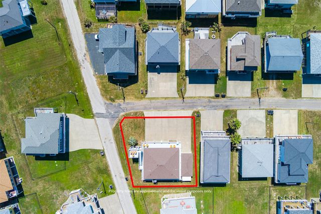 2639 Whitecap, Crystal Beach, TX 77650