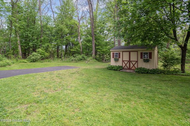 5 Brashear Place, Schodack, NY 12033
