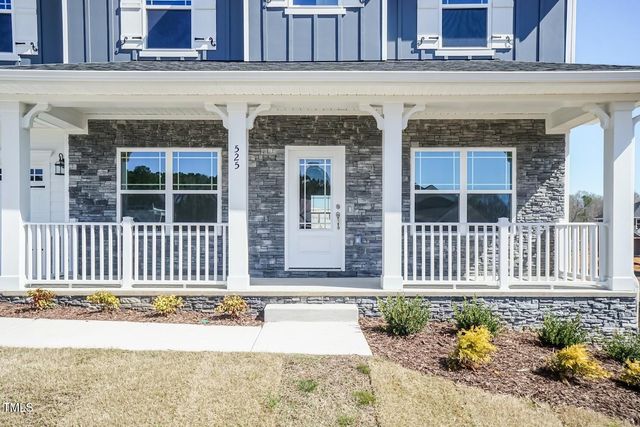 561 Ravensworth Drive 147, Garner, NC 27529