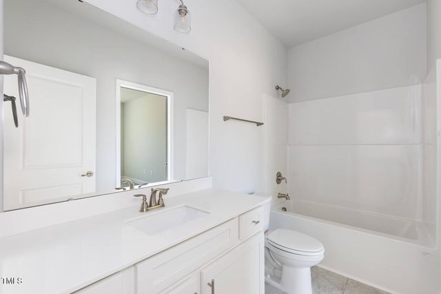 561 Ravensworth Drive 147, Garner, NC 27529