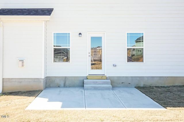 561 Ravensworth Drive 147, Garner, NC 27529