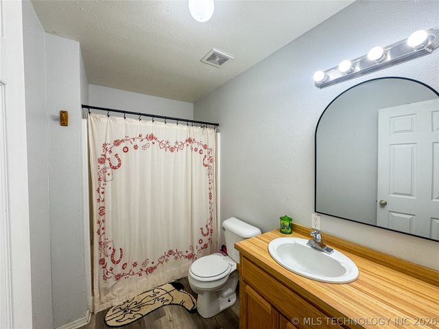 3746 Us Highway 177, Ardmore, OK 73401