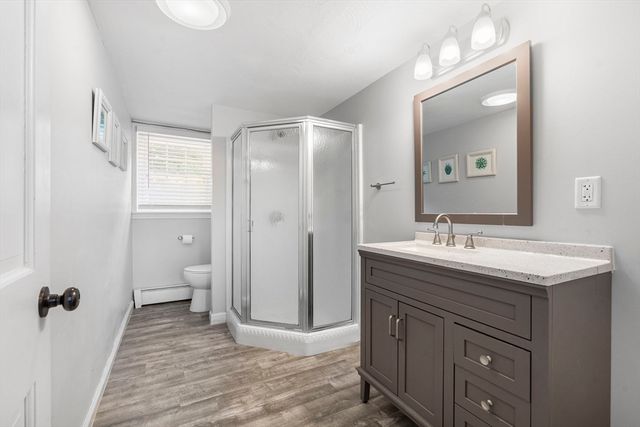 35 Oakmeadow Ln, Methuen, MA 01844