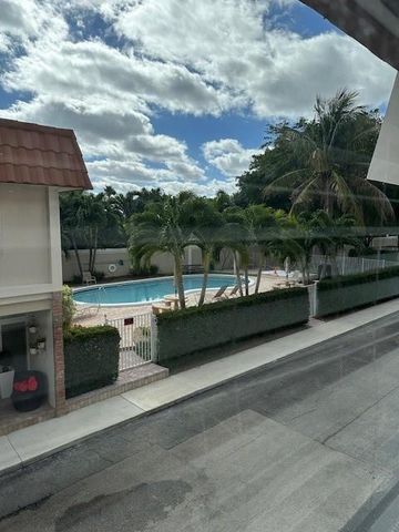 5555 N Ocean Boulevard 45, Lauderdale By The Sea, FL 33308