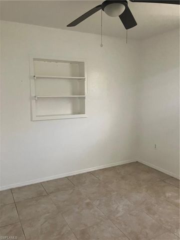 2009 Maravilla CIR, Fort Myers, FL 33901
