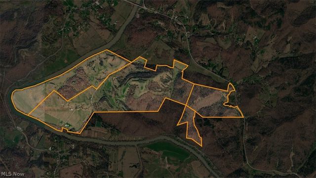 1340 Fish Hatchery Road, Elizabeth, WV 26143