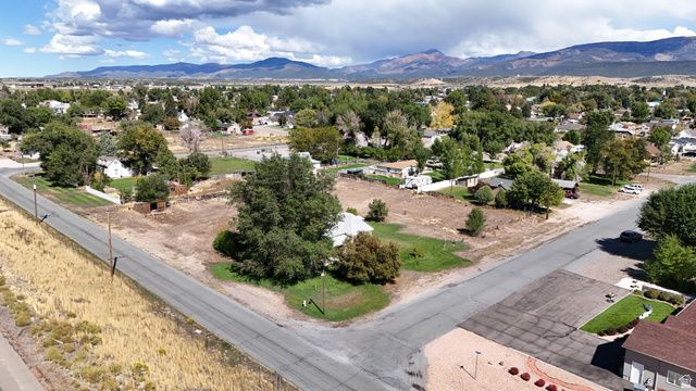 482 W 100 N, Beaver, UT 84713