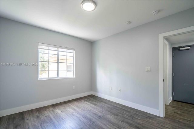 331 85th St 17, Miami Beach, FL 33141