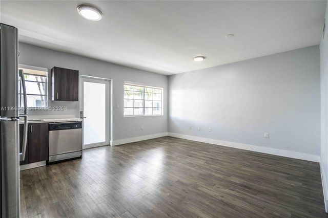 331 85th St 17, Miami Beach, FL 33141