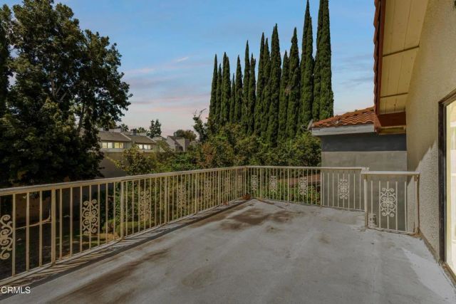 20150 Stagg Street, Winnetka, CA 91306