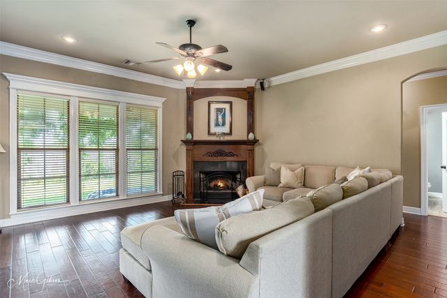 244 Gloucester Drive, Bossier City, LA 71111