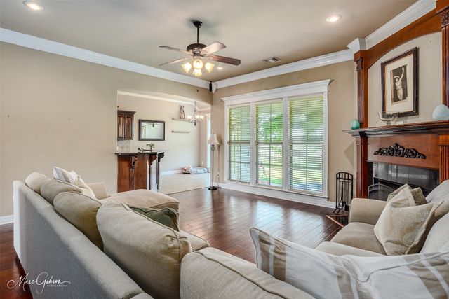 244 Gloucester Drive, Bossier City, LA 71111