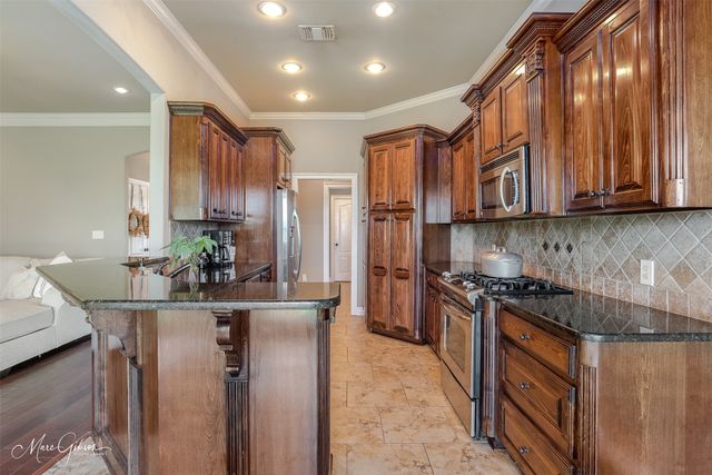 244 Gloucester Drive, Bossier City, LA 71111