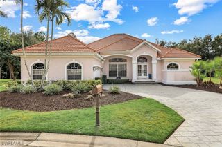 12820 Silverthorn CT, Bonita Springs, FL 34135