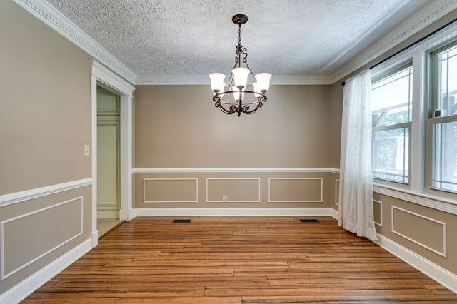 1981 Highway 100, Centerville, TN 37033