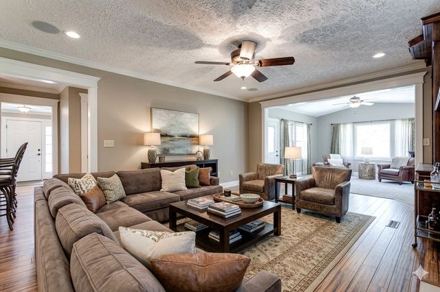 1981 Highway 100, Centerville, TN 37033