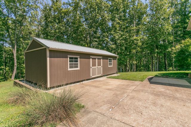 1981 Highway 100, Centerville, TN 37033