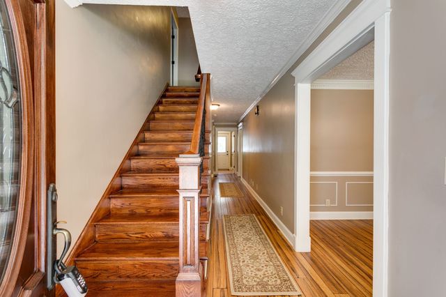 1981 Highway 100, Centerville, TN 37033