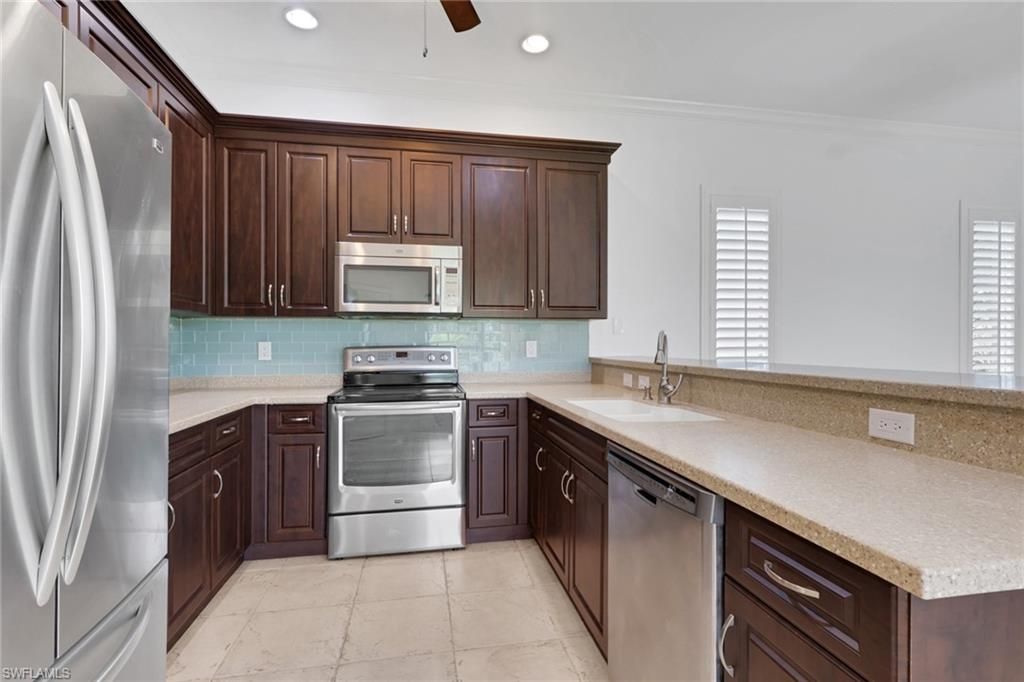 8995 Spring Mountain WAY, FORT MYERS, FL 33908 — photo 5