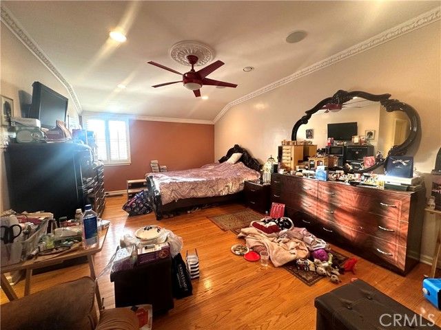 1823 Hillside Drive, Glendale, CA 91208