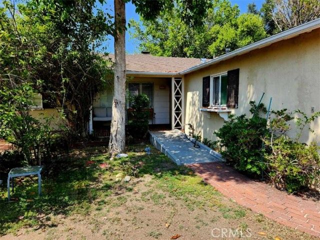 1823 Hillside Drive, Glendale, CA 91208