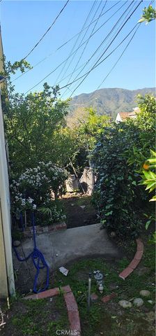 1823 Hillside Drive, Glendale, CA 91208