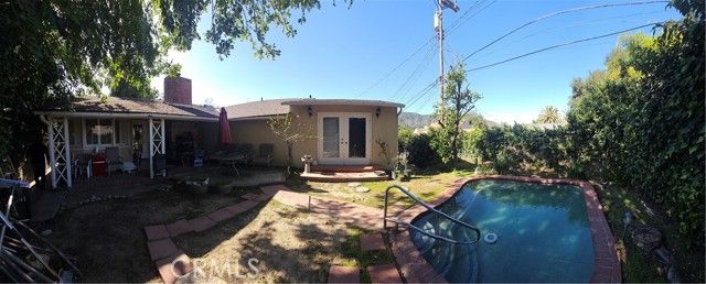 1823 Hillside Drive, Glendale, CA 91208