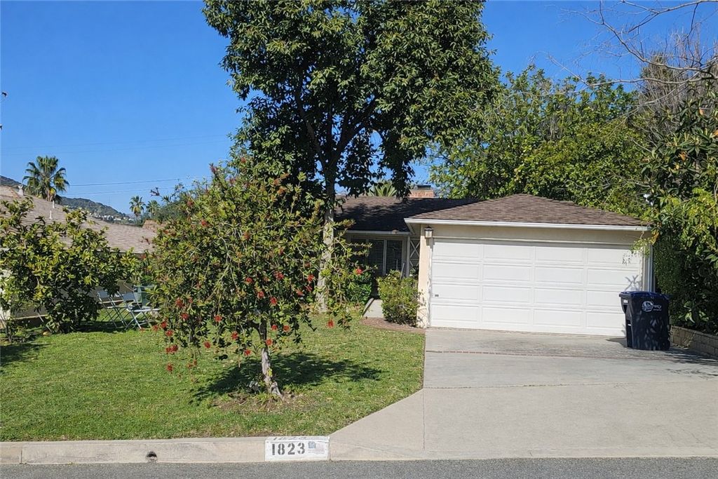 1823 Hillside Drive, Glendale, CA 91208