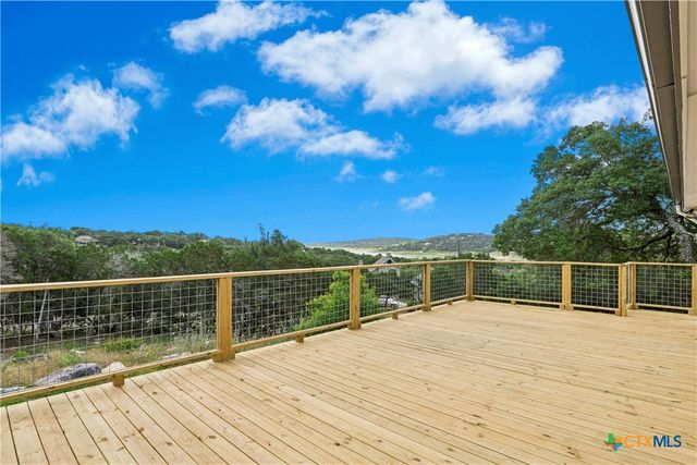 1562 Windmere, Canyon Lake, TX 78133