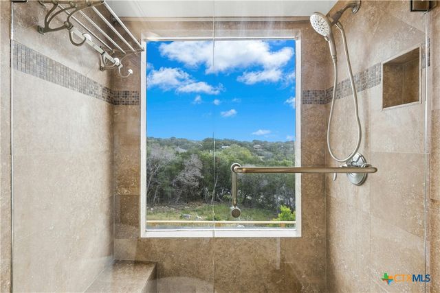 1562 Windmere, Canyon Lake, TX 78133
