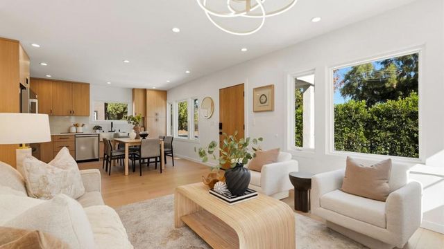 1425 California Drive, Burlingame, CA 94010
