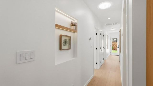 1425 California Drive, Burlingame, CA 94010