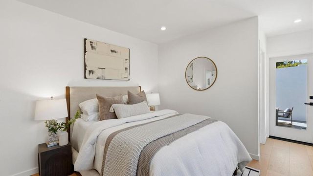 1425 California Drive, Burlingame, CA 94010